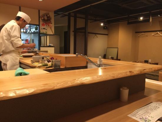 Sushi Andoriginal Cuisine Izakaya Shirohaccha